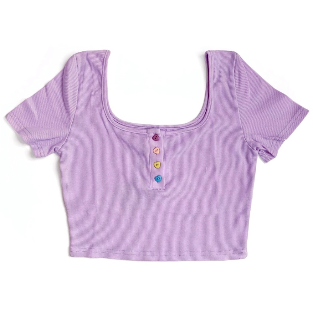 Ribbed Heart Button Crop Henley T- Shirt